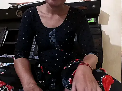 Rubi-Ji — ass spank