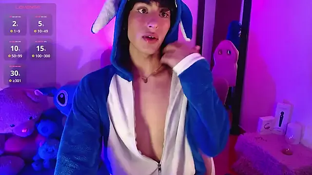 saanti_foxs — Remove my clothes bby 
