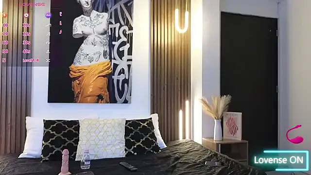 Sabrina_harper — Two fingers in pussy