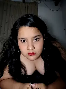 sallyy1 — Tits and ass in oil