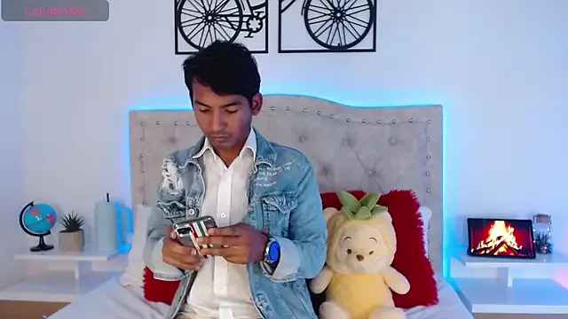 Sam-Torres — SHOW CUM 