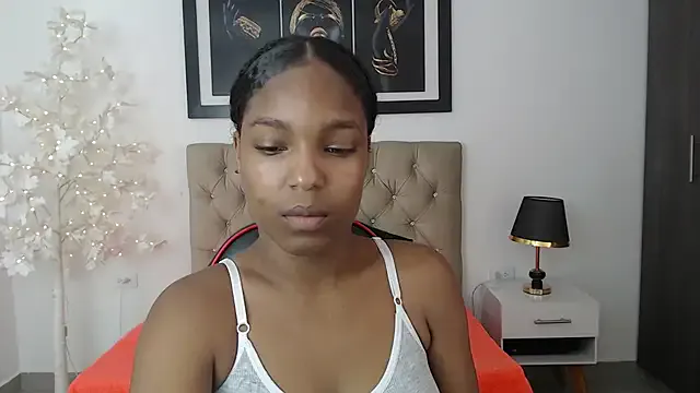 samanthaa_fox1 — Oil game throughout my body