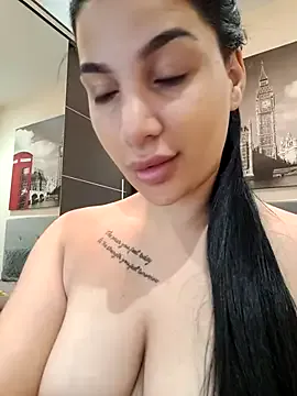 Samira30 — Make me cum allover your dick by Fav tip