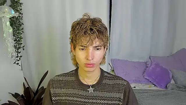 santy-kitty — cum show