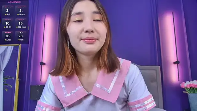 Sara__lu — slap ass 3 times