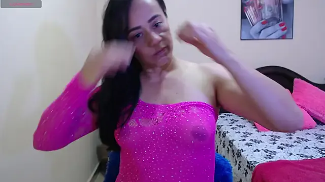 sara_florez1 — Everything denudes and plays with Domi