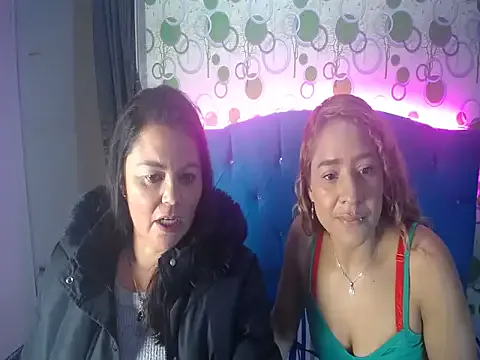 SARA_KEI — doights in pussy