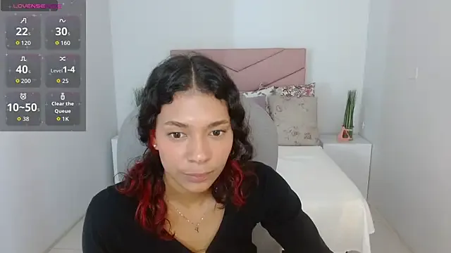 SarayVega_ — Freechat on StripChat
