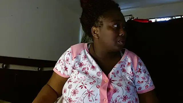 sarhita_cocoa — Squirt