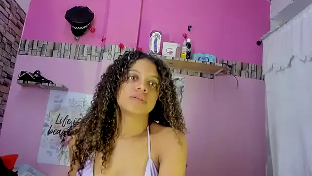 sashaduarte — Freechat on StripChat