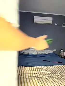 Sashailardi — Flash tits