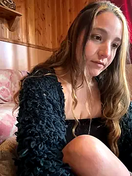 sashapulse — Take off my shorts and shake my booty