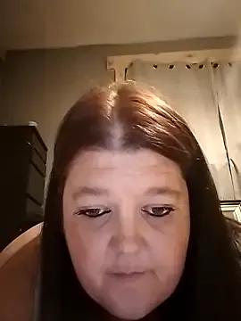 SassyClassyxox — Blow kiss