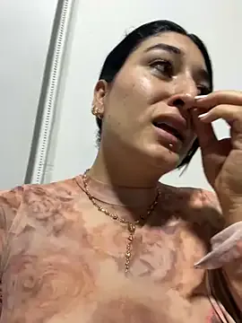 Scarlett_12 — aquirt