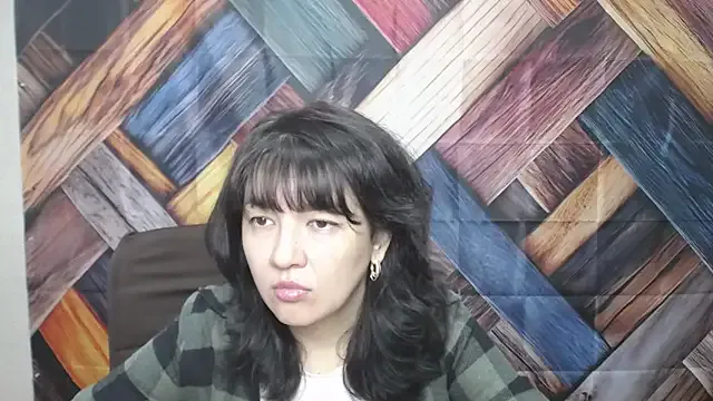 SelenaFly — your support = my pleasure