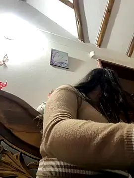 SelenaRojas — squirt whit my toy