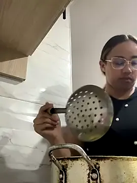 SelenaRojas — Show my boobs in front of my friends