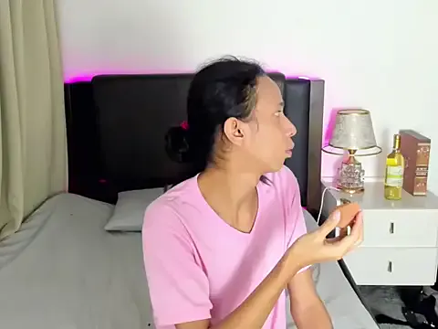 SelfsuckingTs — lets cum together? drain my balls :P