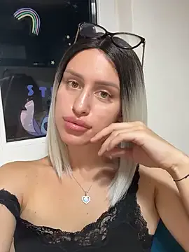 SelinaRosee — Masturbacion dildo 