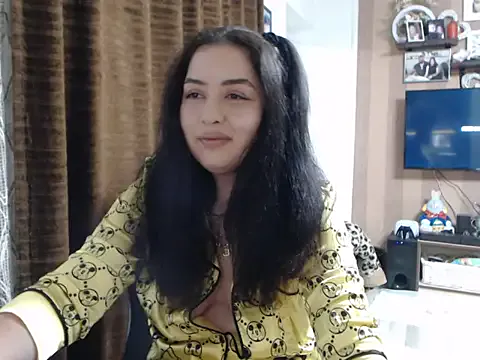 SelinaValdez — Freechat on StripChat