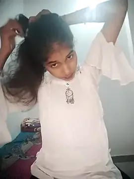Sexey-Puja — Boobs Show