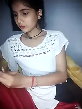 Sexey-Puja — Boobs Show
