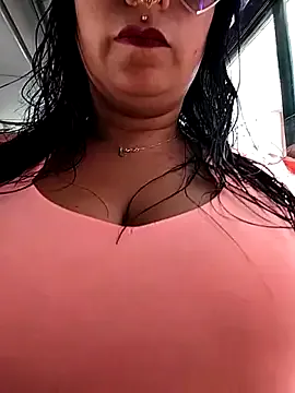 sexxx_mia — Use dildo in the park