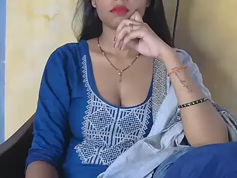 sexy-noty — Boobs show