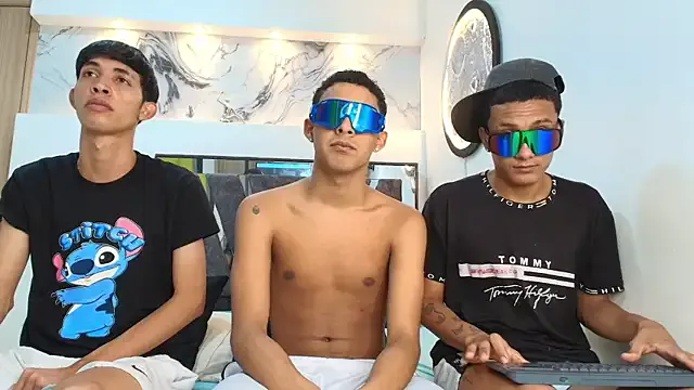 SEXY_BOYS_HELL — HI GUYS 