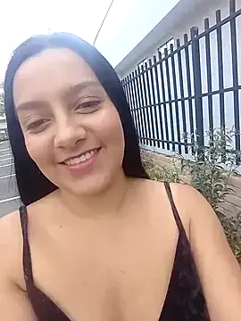 Sexy_Nayra_outdoors — tits in the open air