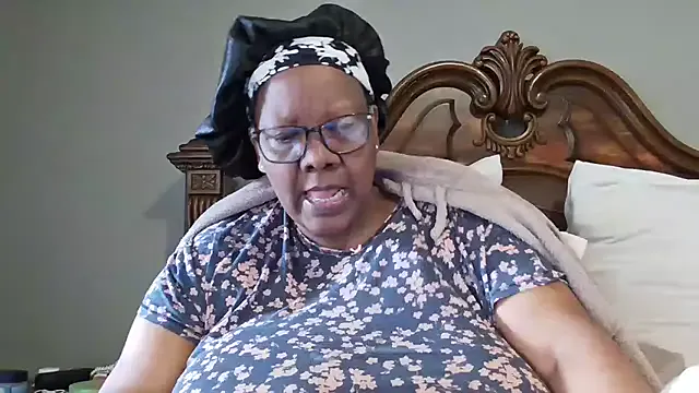 SEXYBOOBSNASS — I WANT TO BUY A HOUSE
