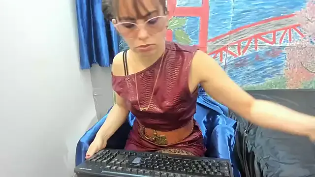 ShairaMarss — SHOW FEET 