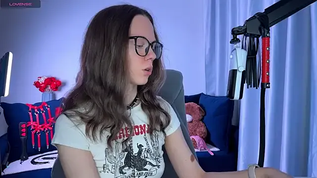 SharkyBaby — Goal: Wakes up Horny ;)