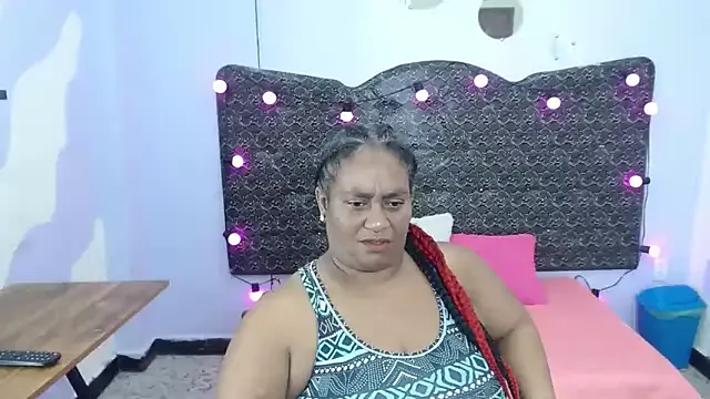 Sharon-stager — Three fingers in the baby pussy