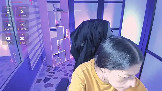 ShaunaDream — Show tits