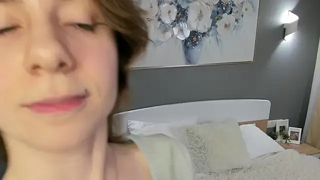shyina_meow — Hi) some tease for a start frst stream