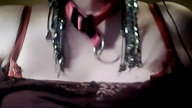 sissy_sarah69 — Freechat on StripChat
