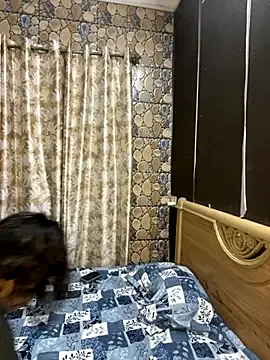 SIZZLER_1100 — Wild nd juggling