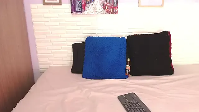 SKARLETTV1 — play  pussy