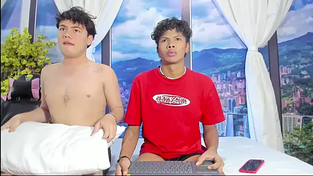 SluttyBoyDuo —  Deep kissing & tongue play