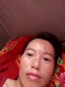 Smile-sexy — I am a poor girl. Please help me.