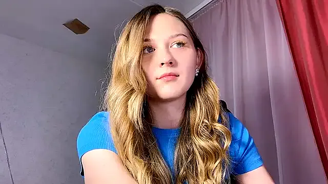Smoke_mama — play with nipples under clothes