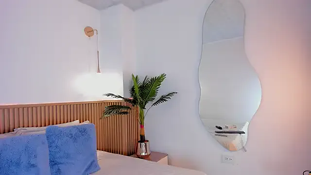 sofia__blaze — spank my ass x 3