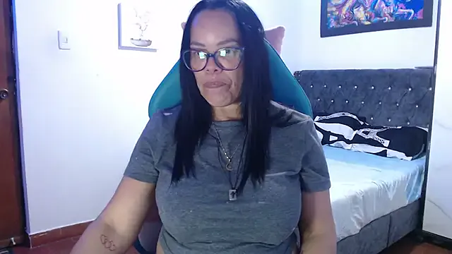 sofia_lopez76 — PLAY PUSSY
