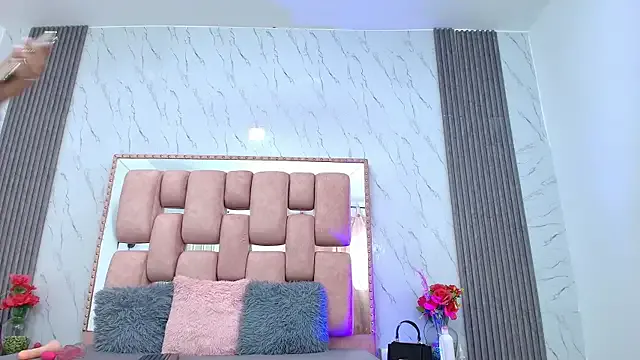 SofiaSommers — Two fingers in my ass