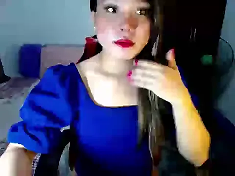 sofiathe1st — CUMSHOW