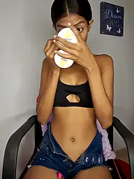Sol_em — Fingers in pussy