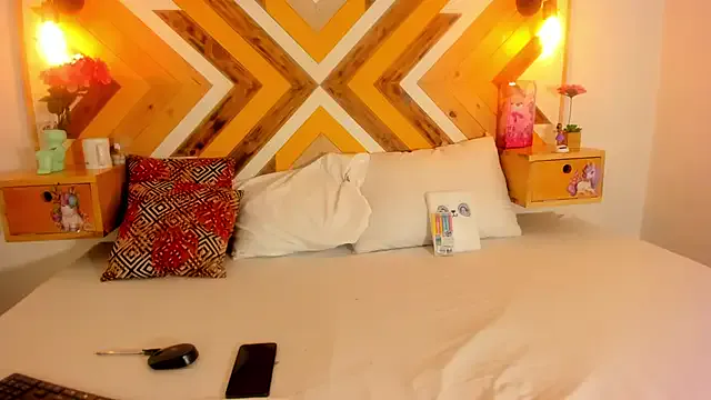 SoleneFontaine — Ride pillow naked 