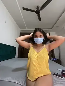 somya_girl — Oil boobs