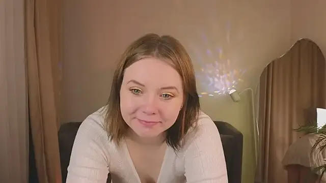 Sophi_X — SQUEEZE MY BOOBS UNDER TOP